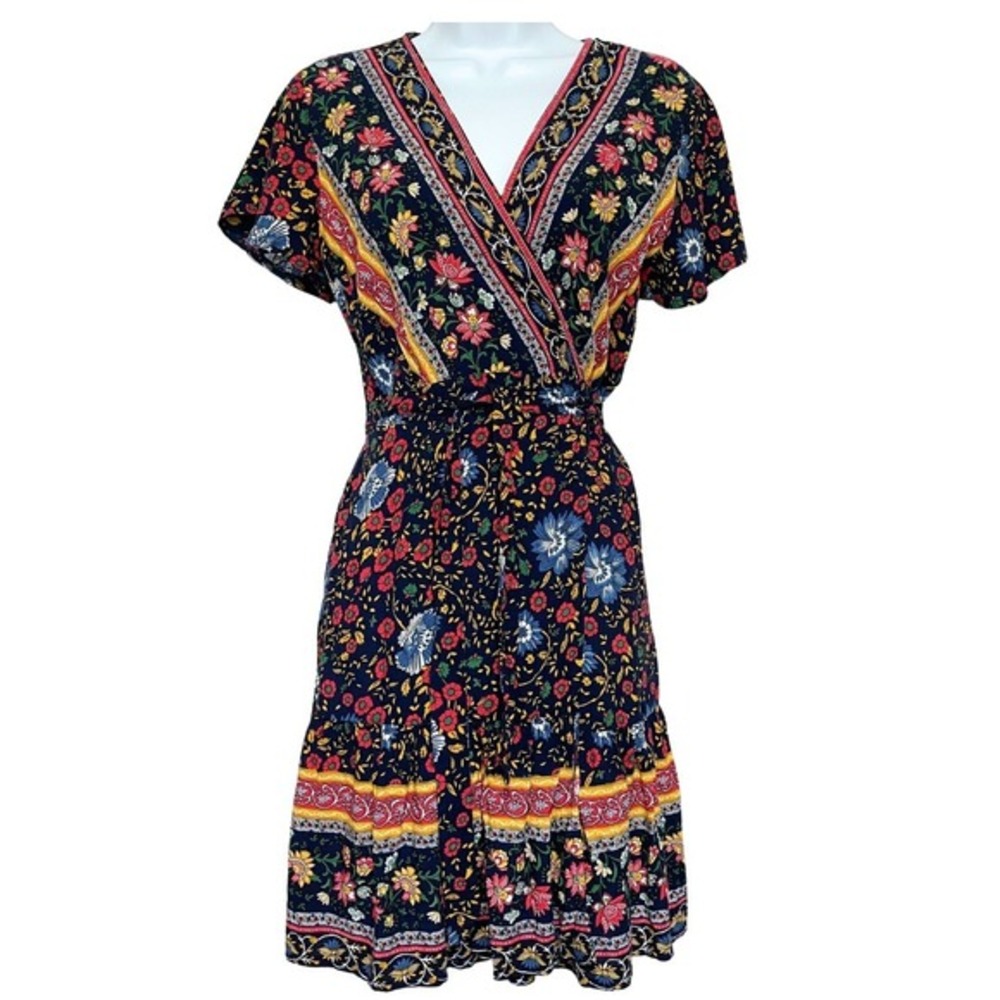 Zesica True Wrap Dress Womens M Dark Floral Slimming Ruffled Boho Cottagecore